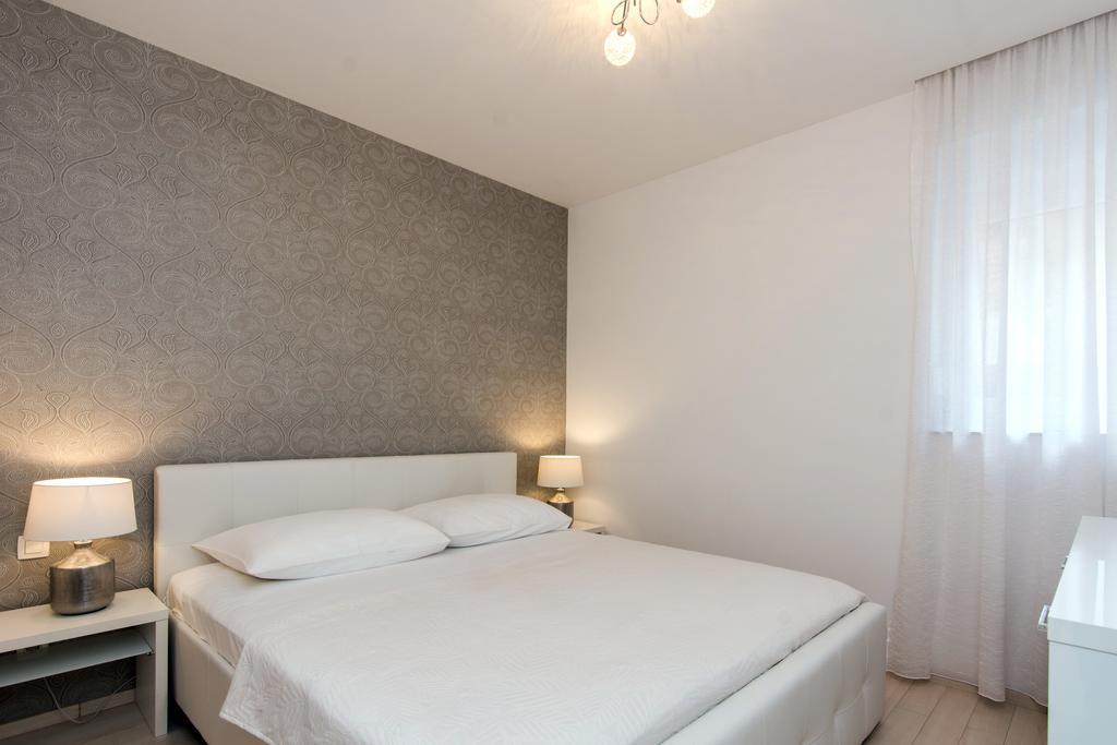 Eden Apartments Zadar Buitenkant foto
