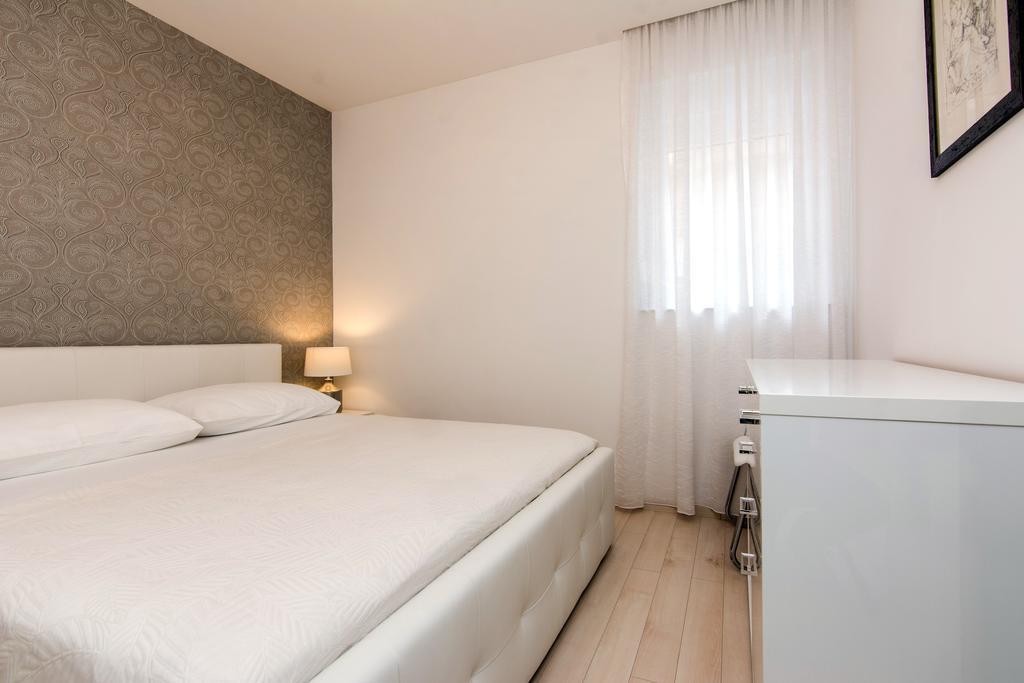 Eden Apartments Zadar Buitenkant foto